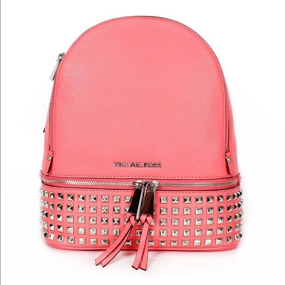 Michael Kors leather backpack - Picture 2 of 4